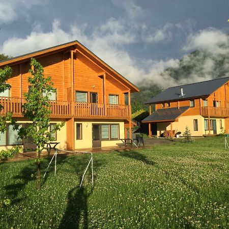 Les Chalets Fleurs De France - Kota Saint-Dalmas Exteriör bild