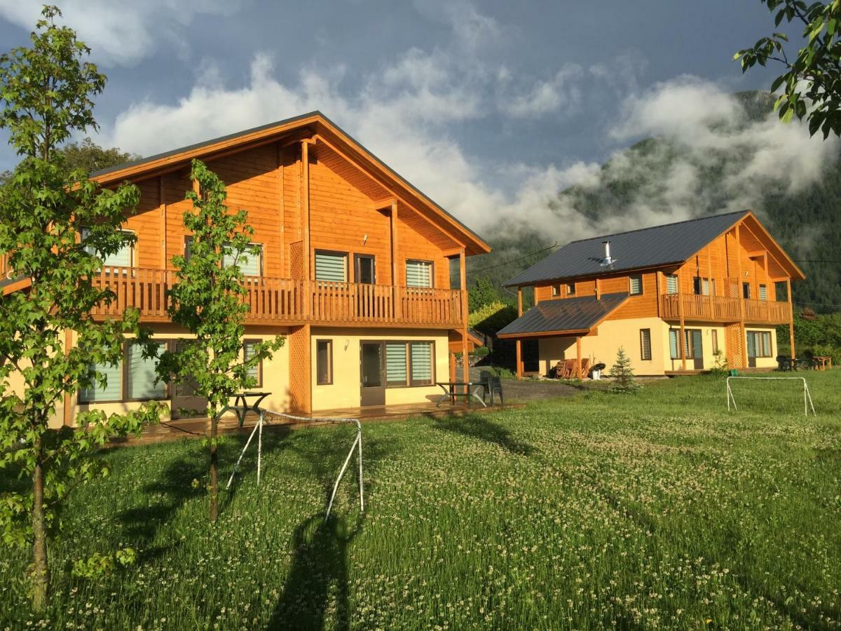 Les Chalets Fleurs De France - Kota Saint-Dalmas Exteriör bild
